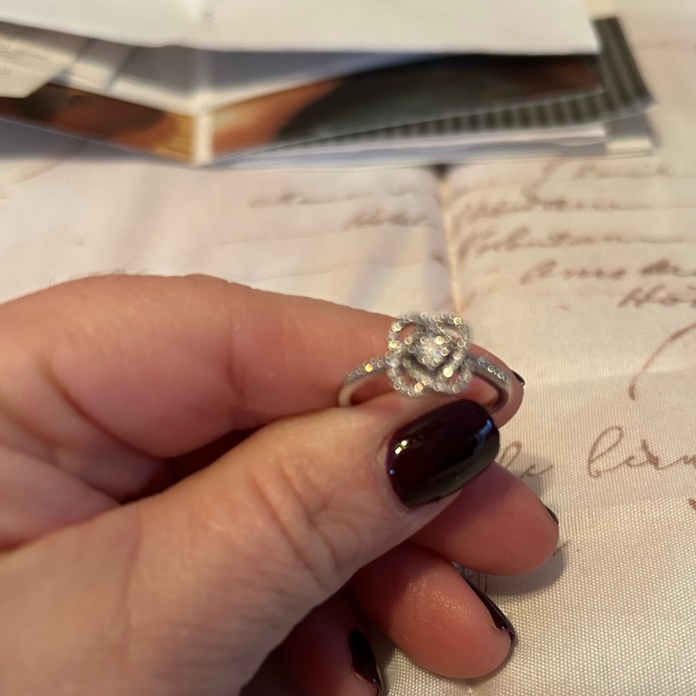 Center of me promise ring ring from Kay's slightly used size 7